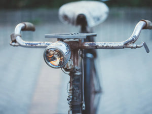Retro stadsfiets met charmante uitstraling