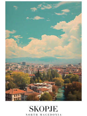 Skopje stad met wolkenlucht